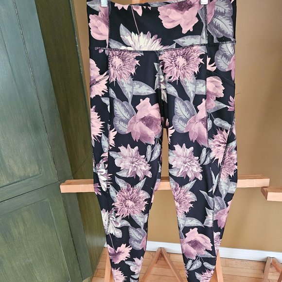 MARIKA - SIA SIDE POCKET LEGGING - SZ L - Picture 6 of 6